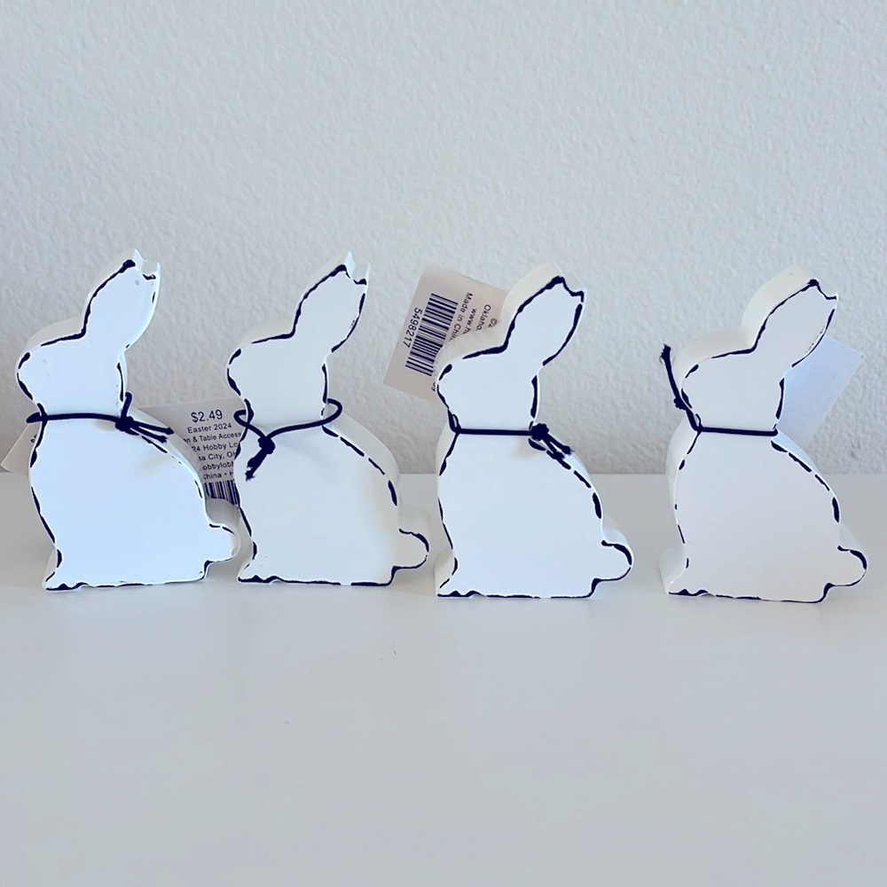 🆕 Hobby Lobby Four Bunnies Table Accessories